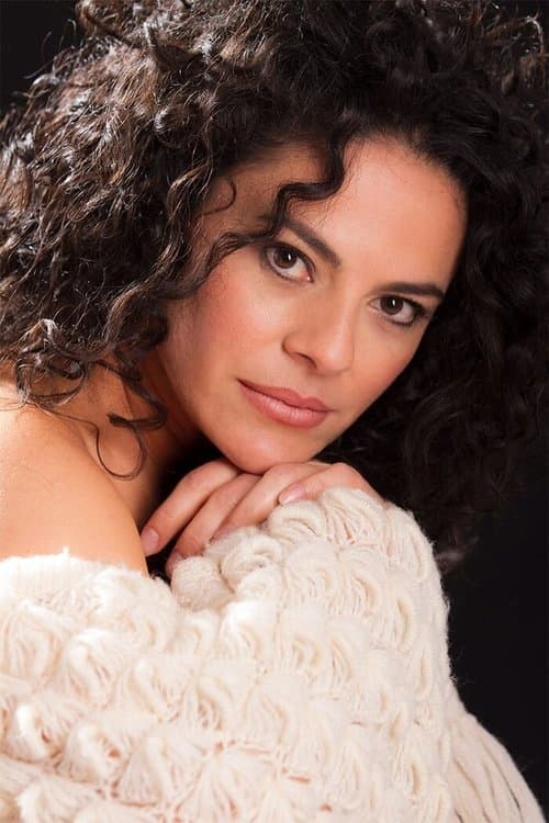Isabel Gaona image