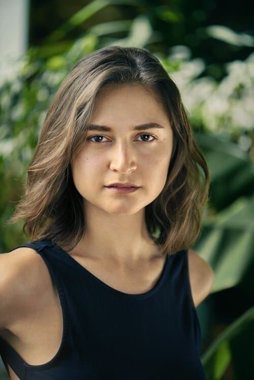 Isabella Nefar image