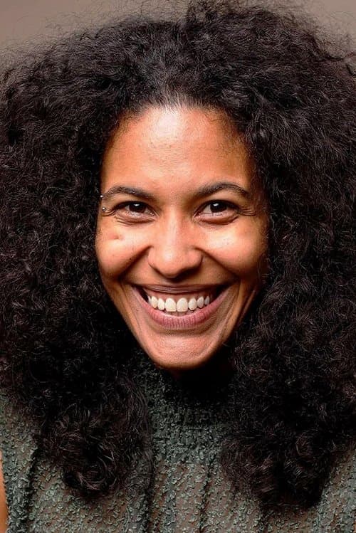 Isamara Castilho image