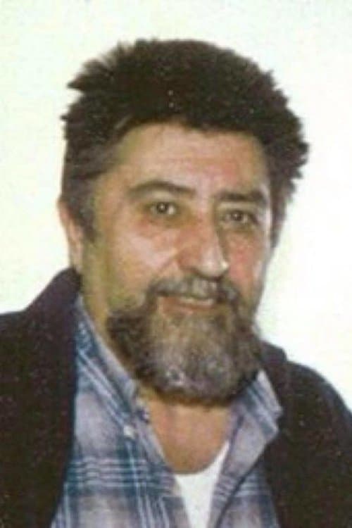 Ismael González image