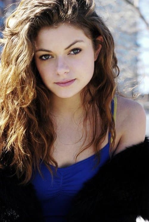 Izzie Steele image