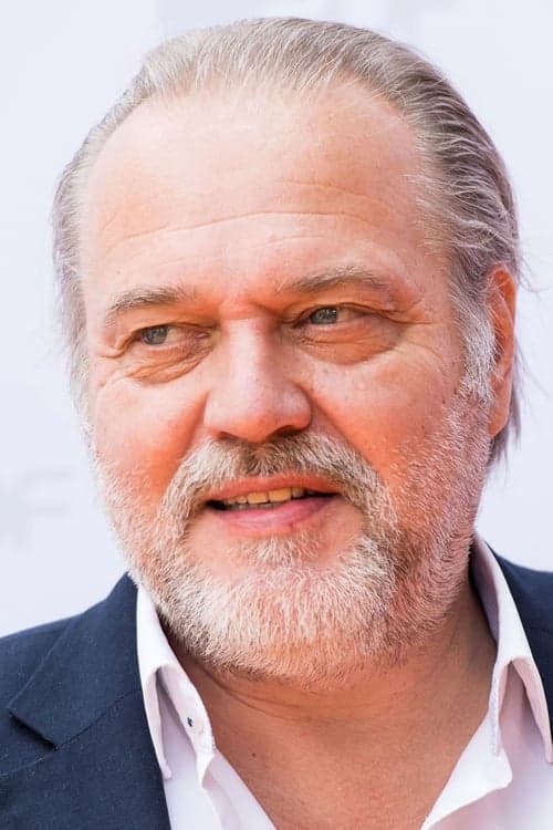 Jan-Gregor Kremp image