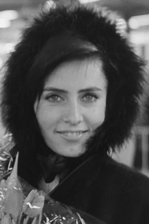 Janine Magnan image