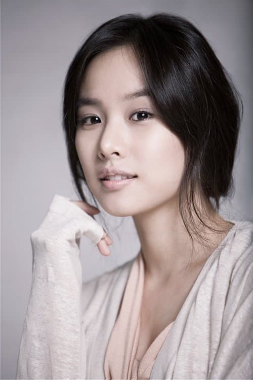 Jo Yoon-hee image