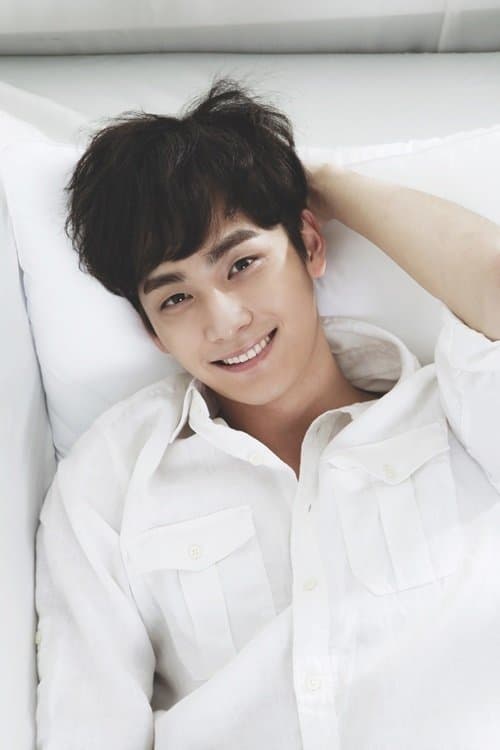 Jo Yoon-woo image