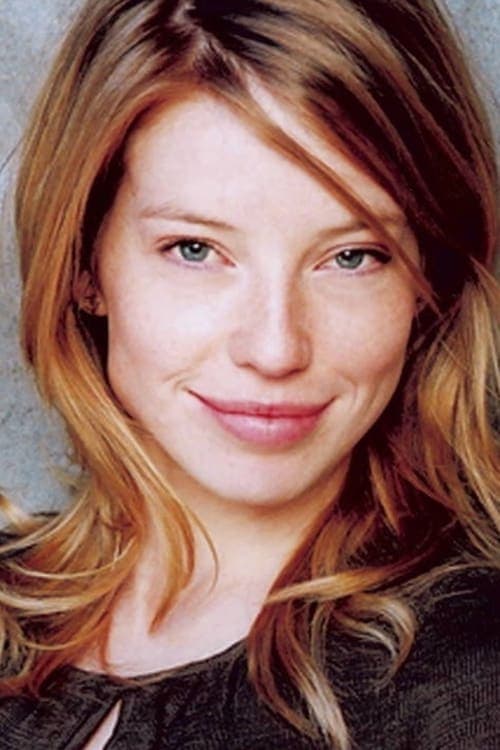 Joanna Douglas image