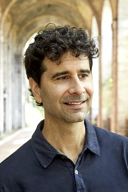 John Cariani image