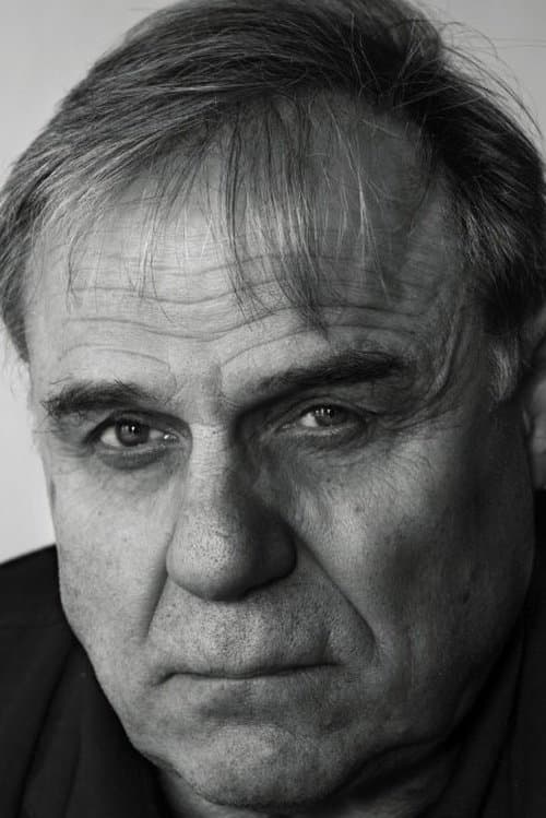 Josef Bierbichler image