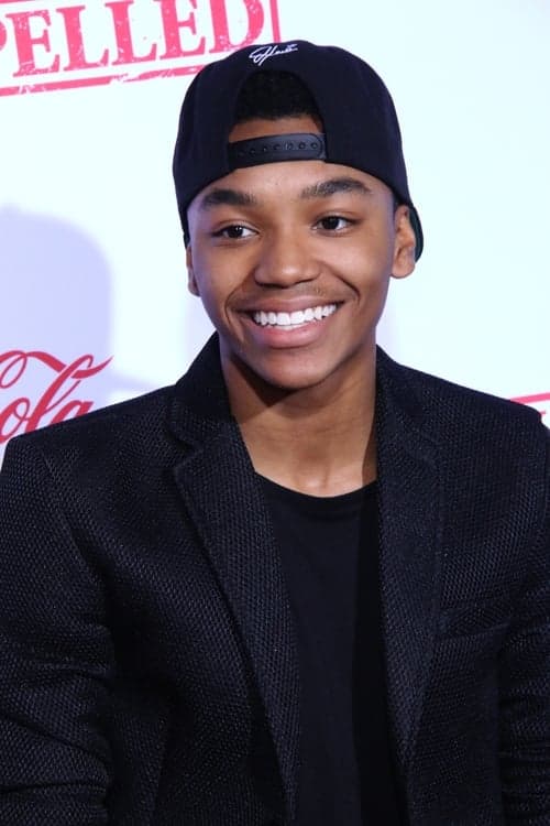 Josh Levi image