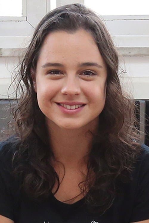 Julia Bernat image