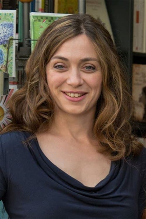 Julia Richter image