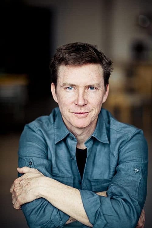 Julian Casey image