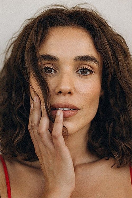 Juliane Araújo image