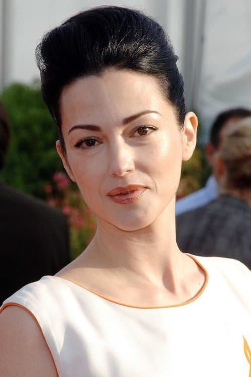 Julie Dreyfus image