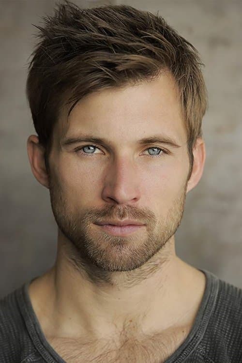 Justin Deeley image