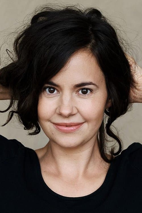 Karolina Horster image