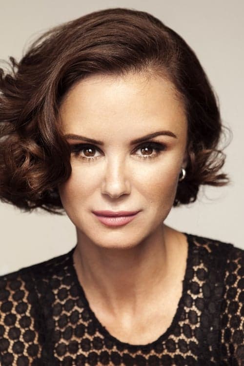 Keegan Connor Tracy image
