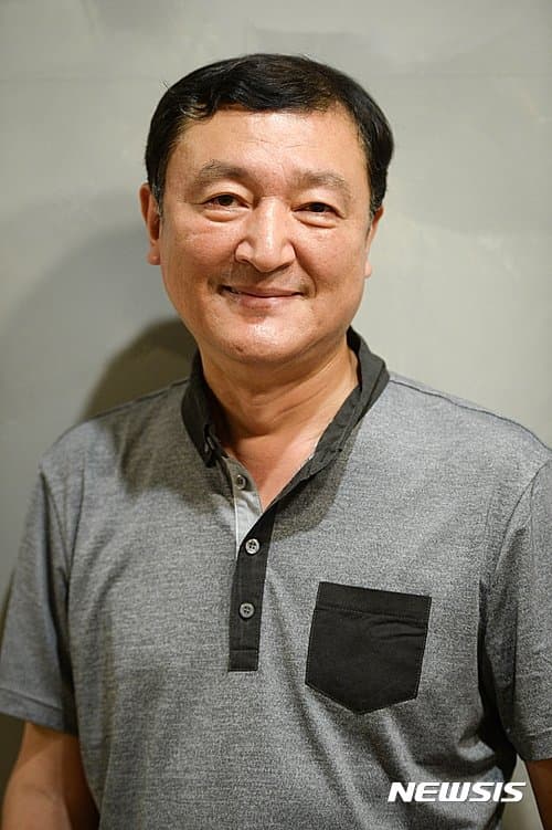 Koh In-bae image