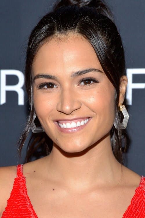 Kristina Reyes image