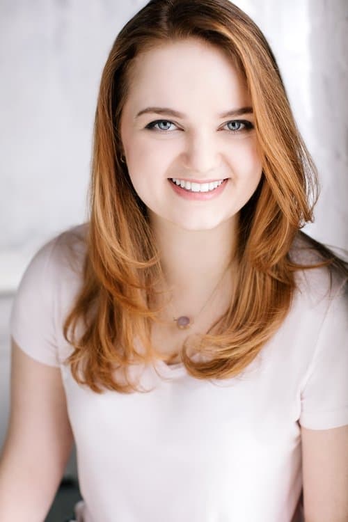 Laine MacNeil image
