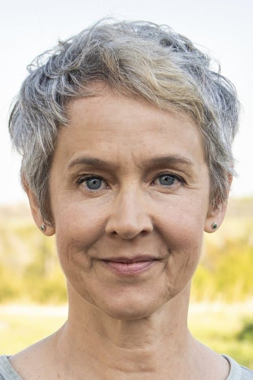 Laura Kirk image
