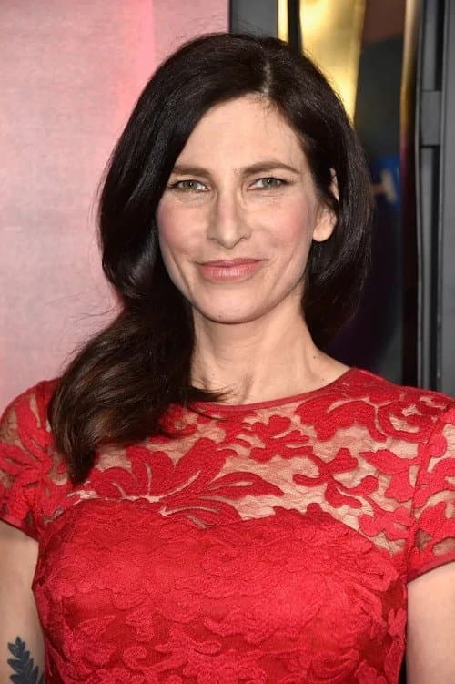 Laura Silverman image