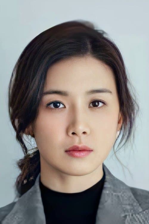 Lee Bo-young image