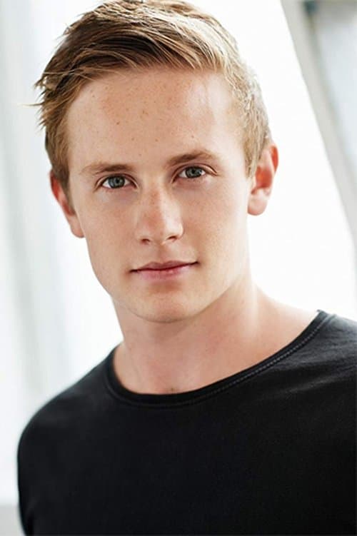Lee Cormie image