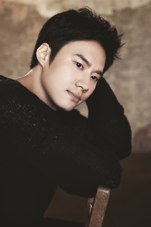 Lee Hwan image