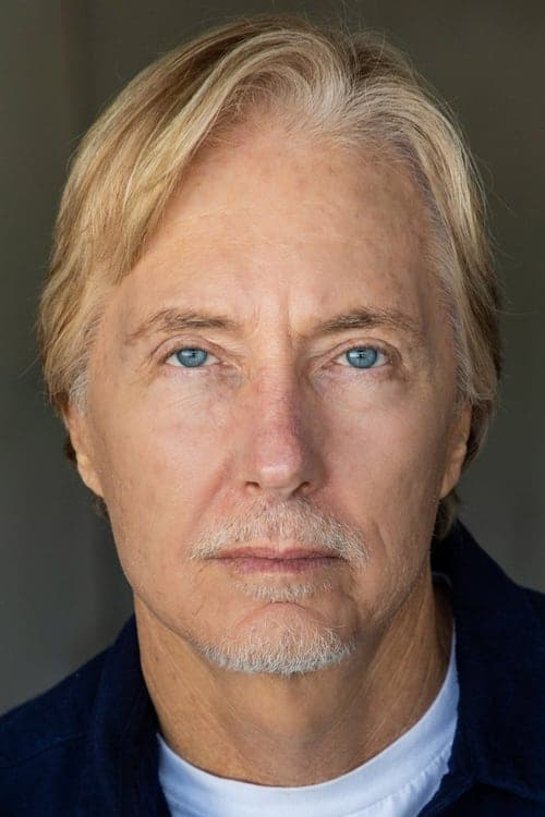 Lee Perkins image