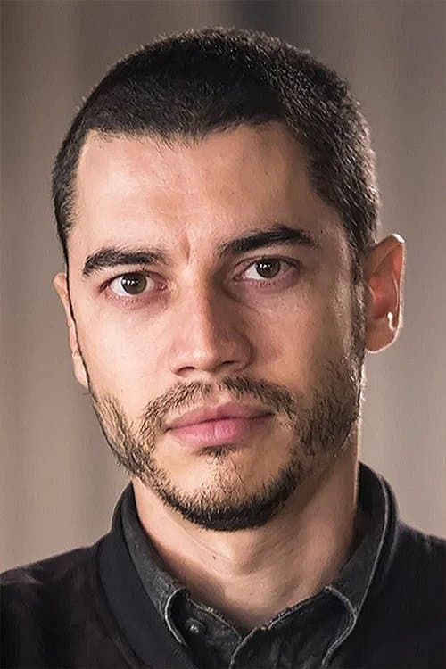 Lee Taylor image