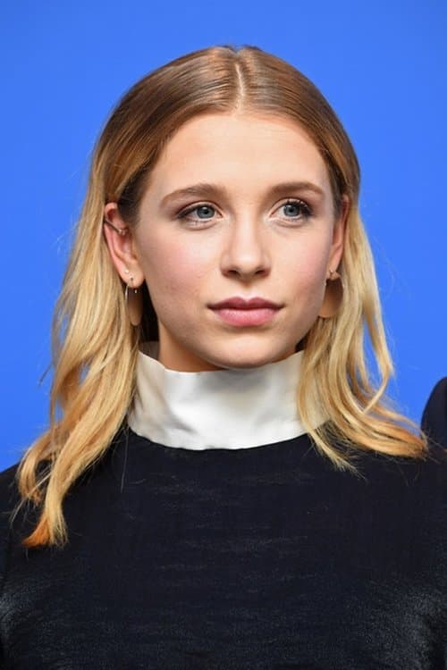 Lena Klenke image