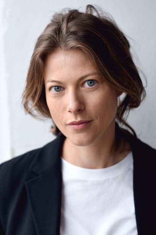 Lena Reinhold image