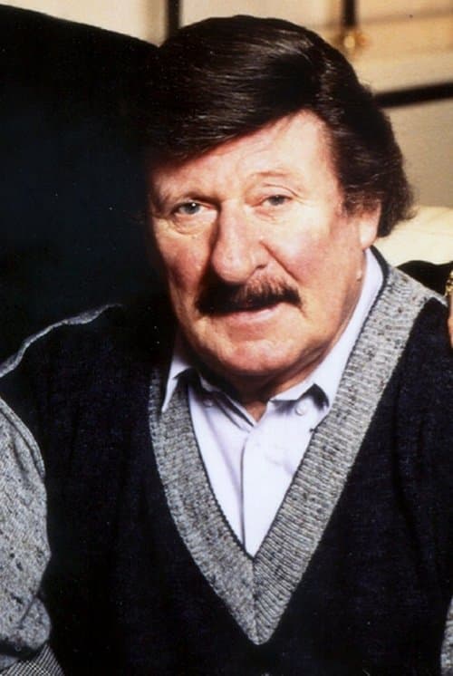 Leo Martin image