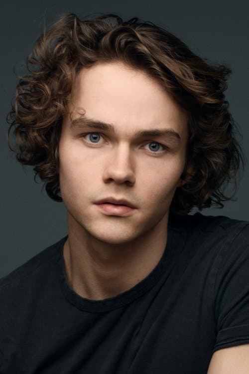 Levi Miller image