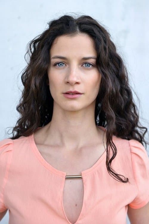 Lili Gesler image