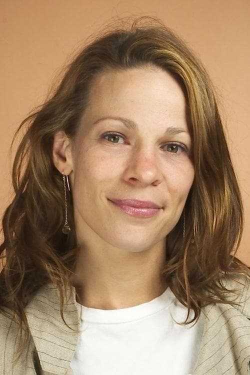 Lili Taylor image