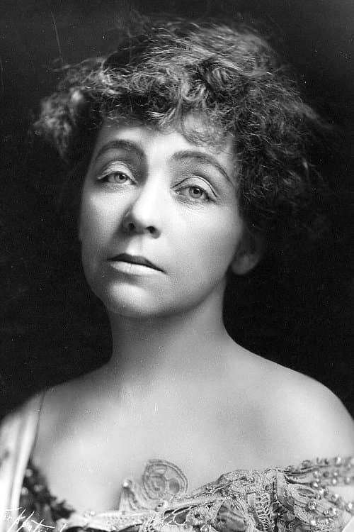 Lillian Hayward image