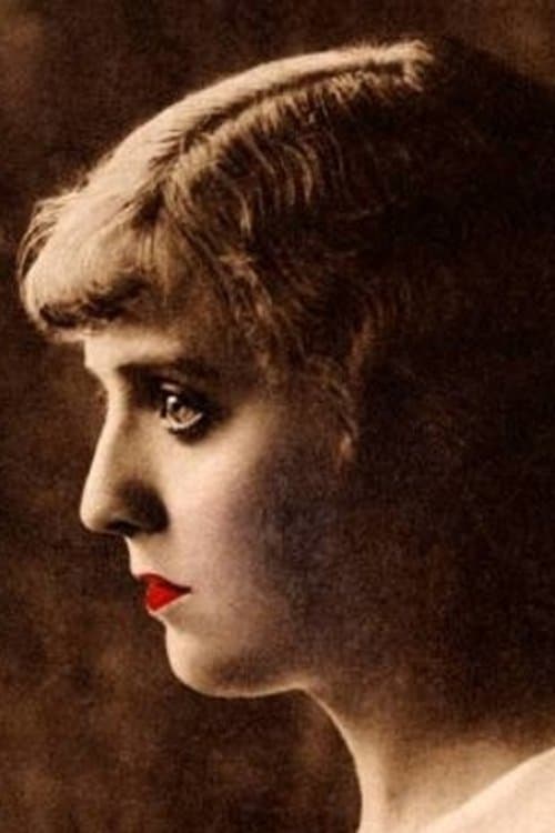 Lilly Jacobson image