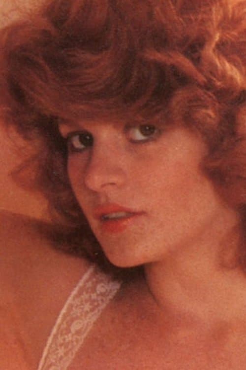 Lisa De Leeuw image