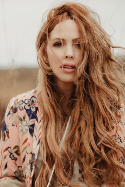 Lisa Lambe image