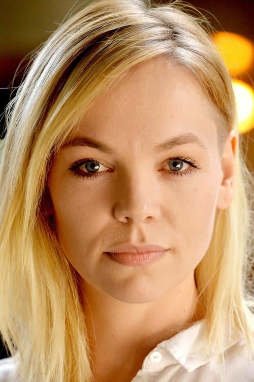 Lisa Leonard image