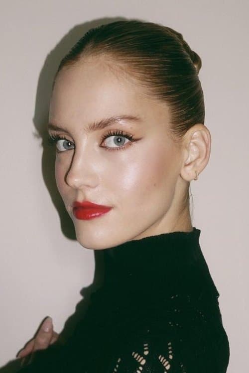 Lola Corfixen image
