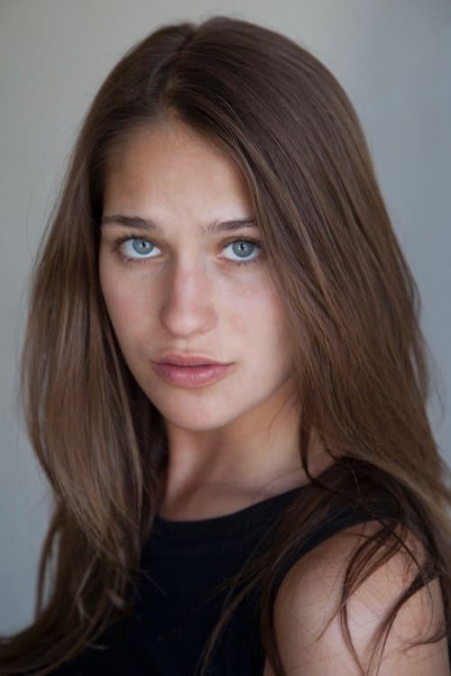 Lola Kirke image