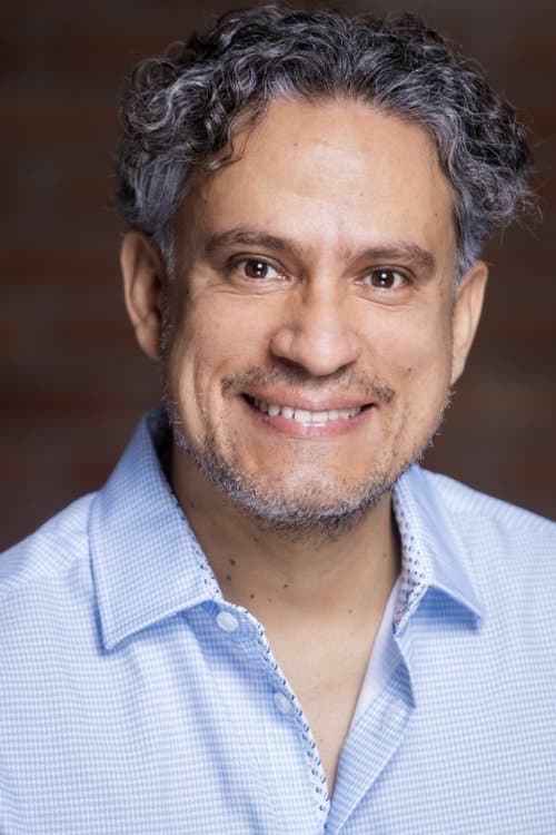 Luis del Valle image