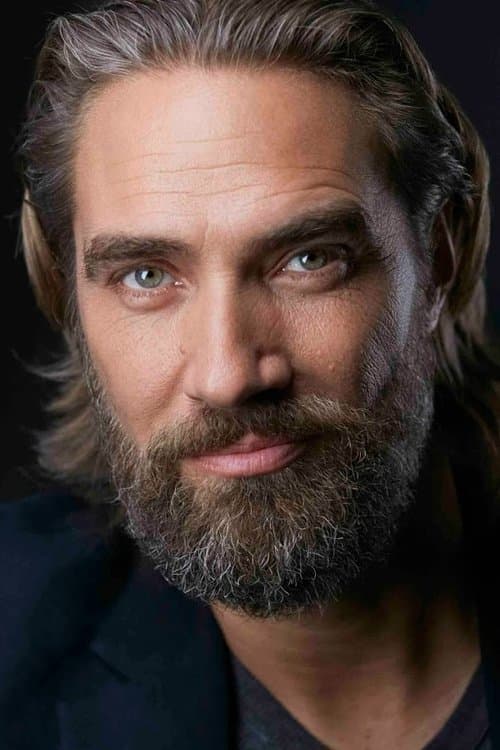 Lukas Hassel image