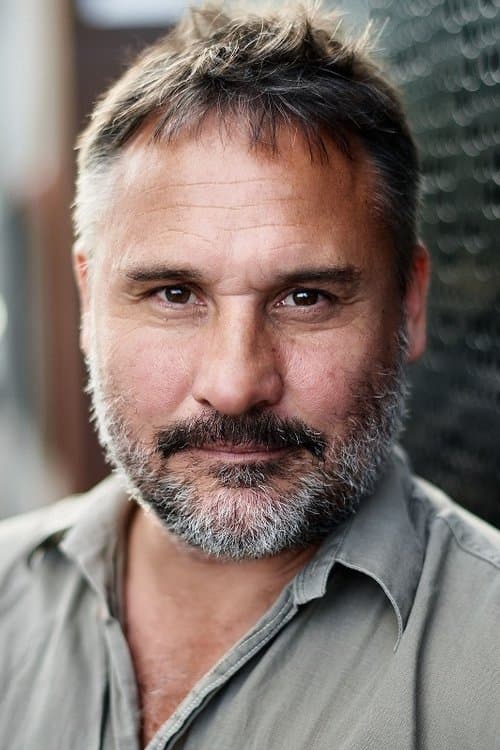 Luke Elliot image
