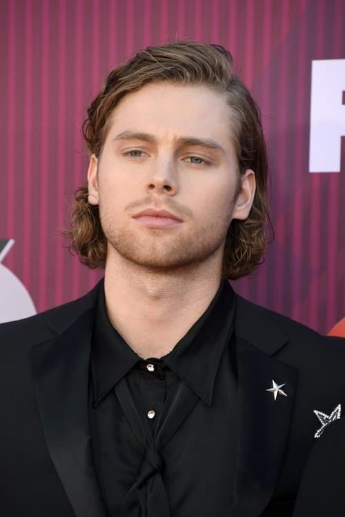 Luke Hemmings image