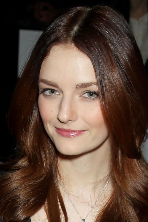 Lydia Hearst image