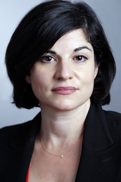 Lynn Adrianna image